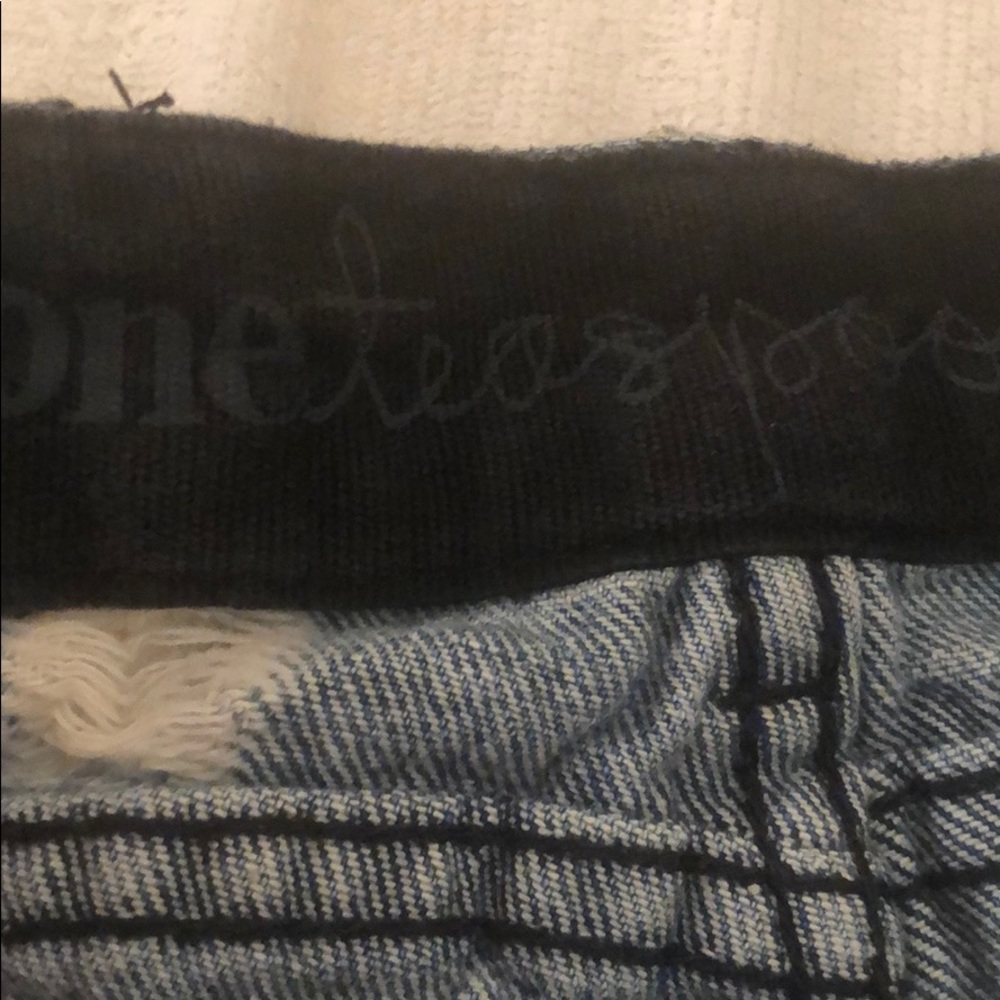 Denim shorts - Picture 3 of 8